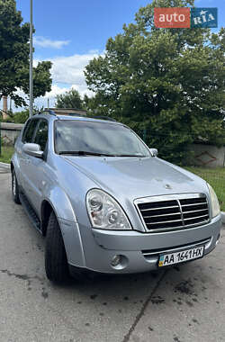 Внедорожник / Кроссовер SsangYong Rexton 2008 в Киеве