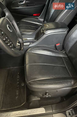 Внедорожник / Кроссовер SsangYong Rexton 2013 в 
