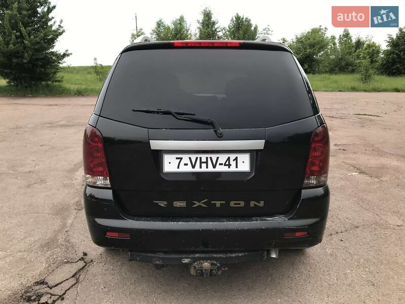 Внедорожник / Кроссовер SsangYong Rexton 2006 в Тростянце