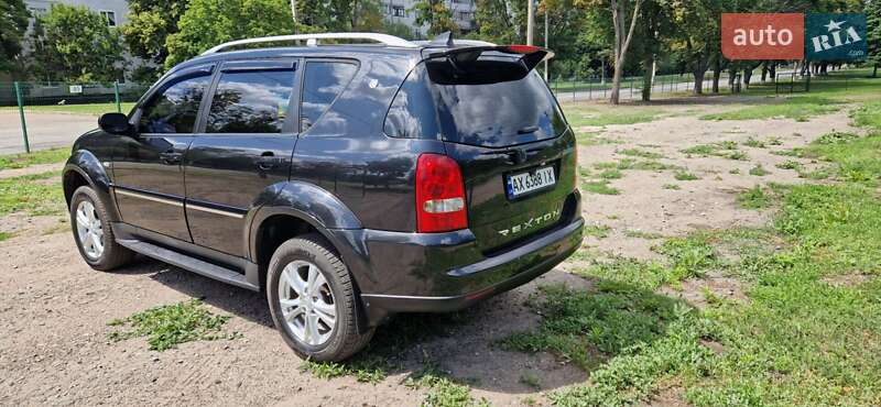 Позашляховик / Кросовер SsangYong Rexton 2011 в Харкові