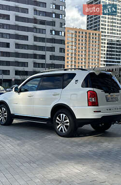 Внедорожник / Кроссовер SsangYong Rexton 2013 в 