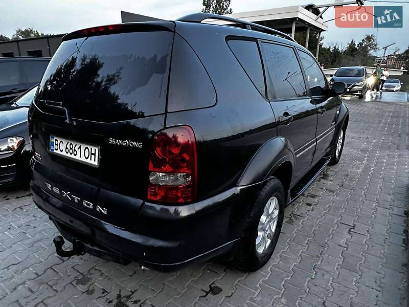 Внедорожник / Кроссовер SsangYong Rexton 2007 в Львове