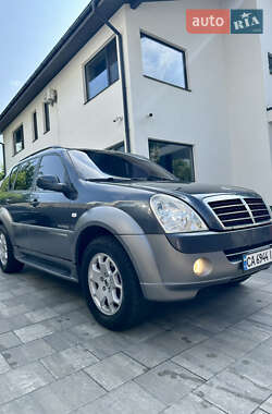Позашляховик / Кросовер SsangYong Rexton 2007 в 