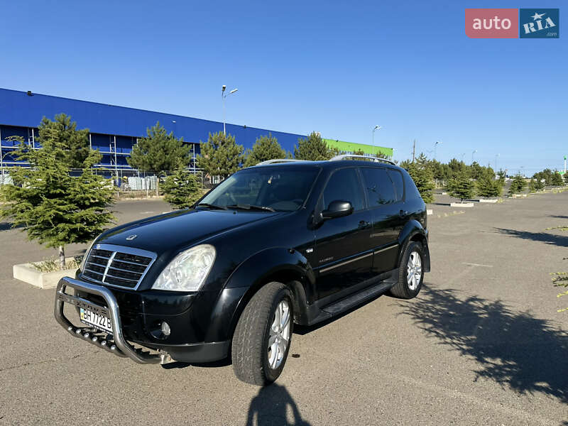 Внедорожник / Кроссовер SsangYong Rexton 2011 в Одессе
