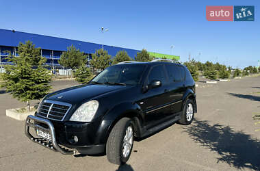 Внедорожник / Кроссовер SsangYong Rexton 2011 в 