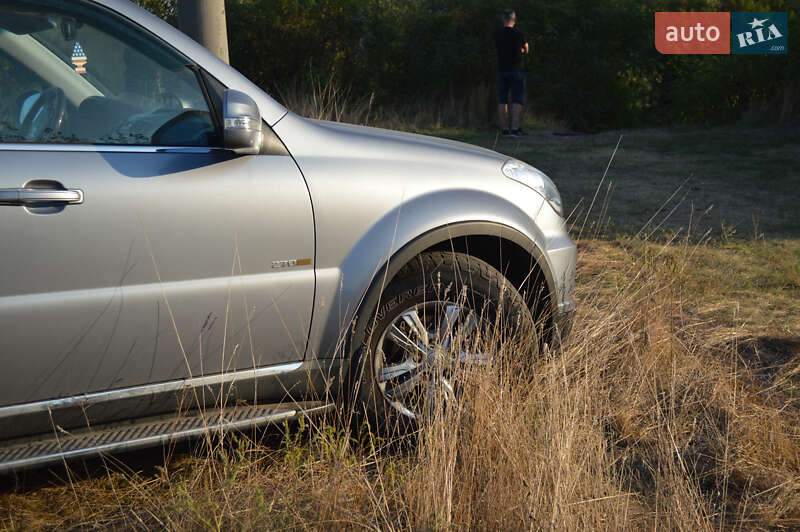 Позашляховик / Кросовер SsangYong Rexton 2012 в Києві