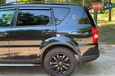 Позашляховик / Кросовер SsangYong Rexton 2013 в 