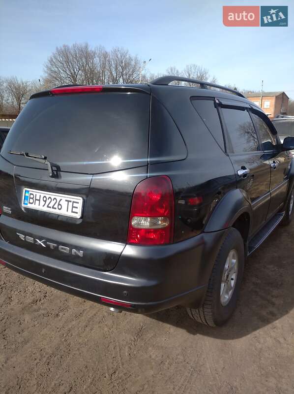 Внедорожник / Кроссовер SsangYong Rexton 2008 в Подольске