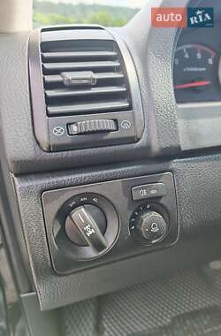 Позашляховик / Кросовер SsangYong Rexton 2007 в 