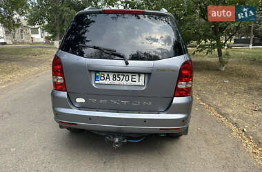 Позашляховик / Кросовер SsangYong Rexton 2011 в 