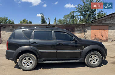 Позашляховик / Кросовер SsangYong Rexton 2006 в 