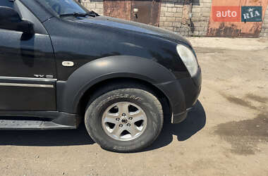 Позашляховик / Кросовер SsangYong Rexton 2006 в 