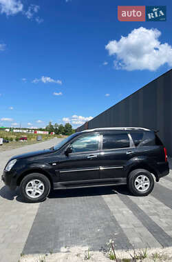 Внедорожник / Кроссовер SsangYong Rexton 2011 в 