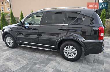 Внедорожник / Кроссовер SsangYong Rexton 2013 в 
