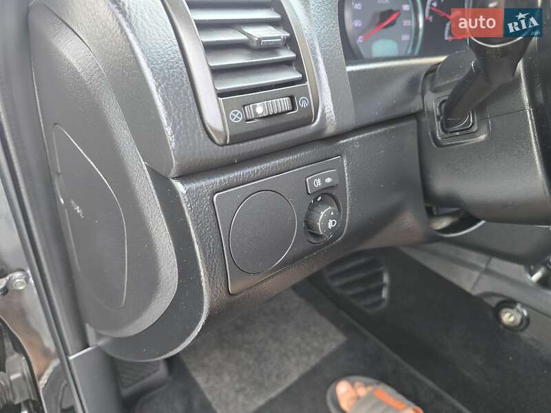 Внедорожник / Кроссовер SsangYong Rexton 2013 в Ивано-Франковске