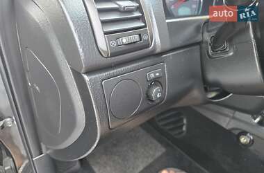 Внедорожник / Кроссовер SsangYong Rexton 2013 в 