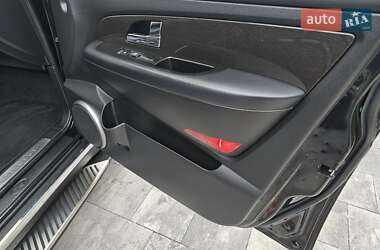 Внедорожник / Кроссовер SsangYong Rexton 2013 в 