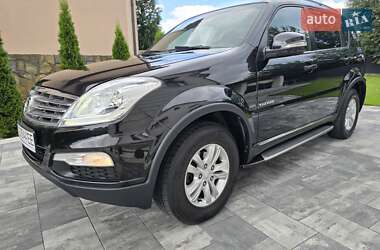 Внедорожник / Кроссовер SsangYong Rexton 2013 в 