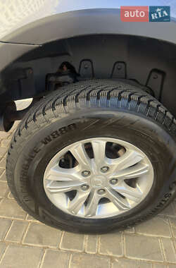 Внедорожник / Кроссовер SsangYong Rexton 2012 в 