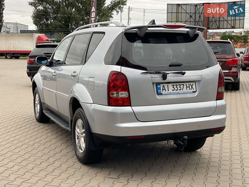 Позашляховик / Кросовер SsangYong Rexton 2010 в Києві