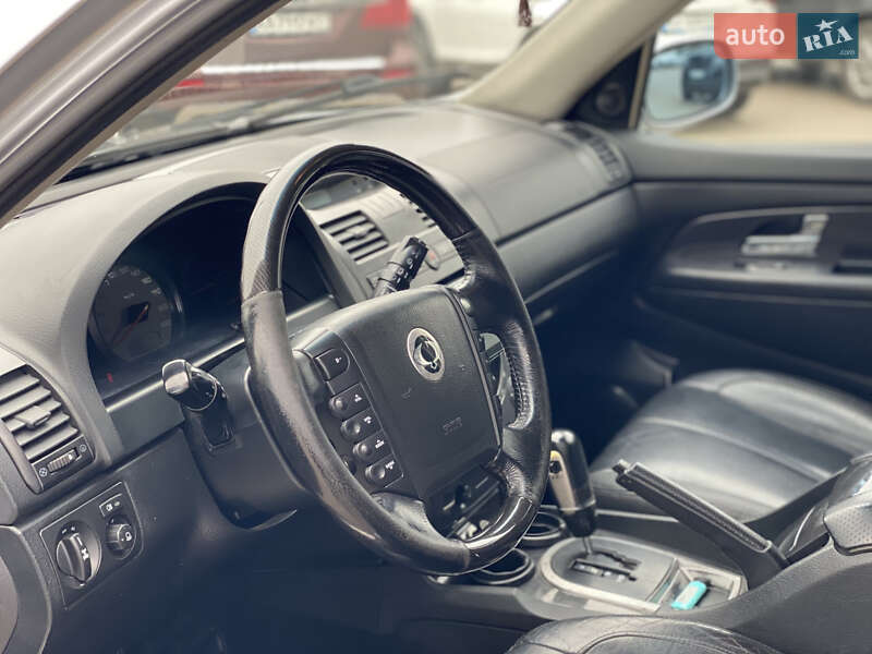 Позашляховик / Кросовер SsangYong Rexton 2010 в Києві