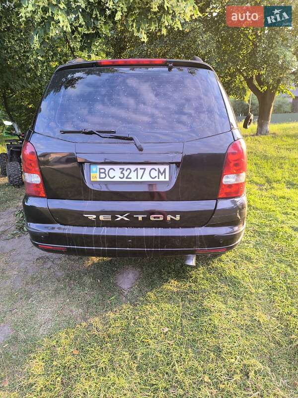Позашляховик / Кросовер SsangYong Rexton 2007 в Львові