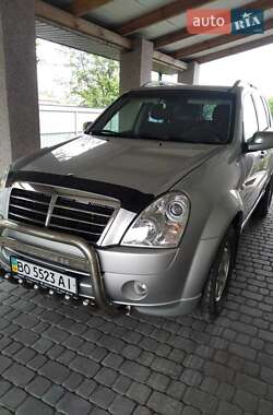 Внедорожник / Кроссовер SsangYong Rexton 2012 в 