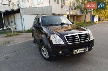 Позашляховик / Кросовер SsangYong Rexton 2007 в 