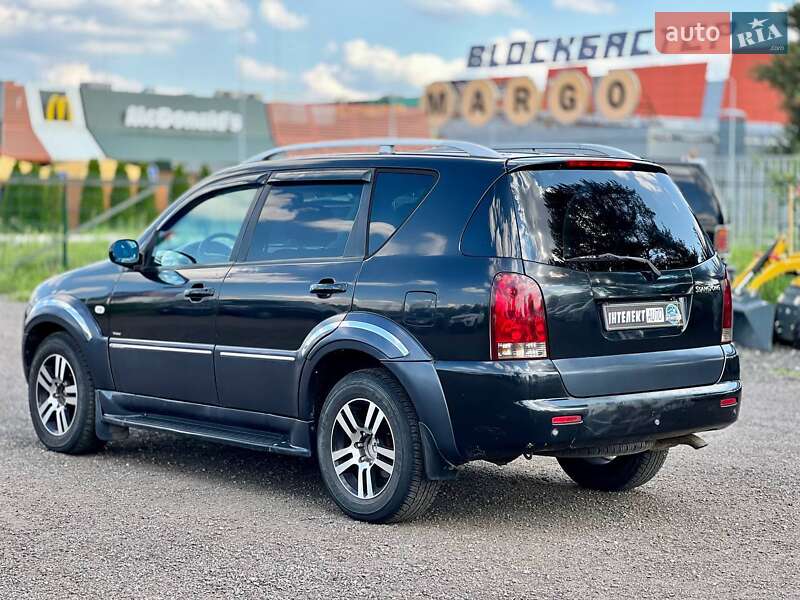 Позашляховик / Кросовер SsangYong Rexton 2008 в Києві