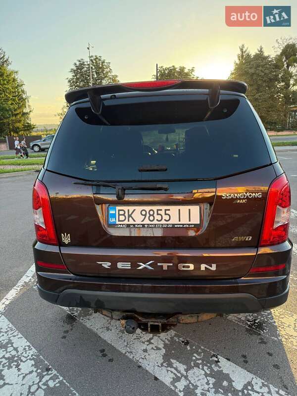 Позашляховик / Кросовер SsangYong Rexton 2013 в Рівному
