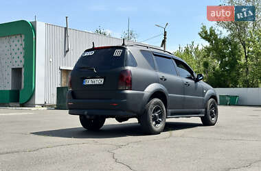 Позашляховик / Кросовер SsangYong Rexton 2004 в 