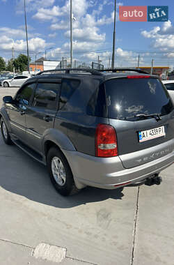 Внедорожник / Кроссовер SsangYong Rexton 2007 в 