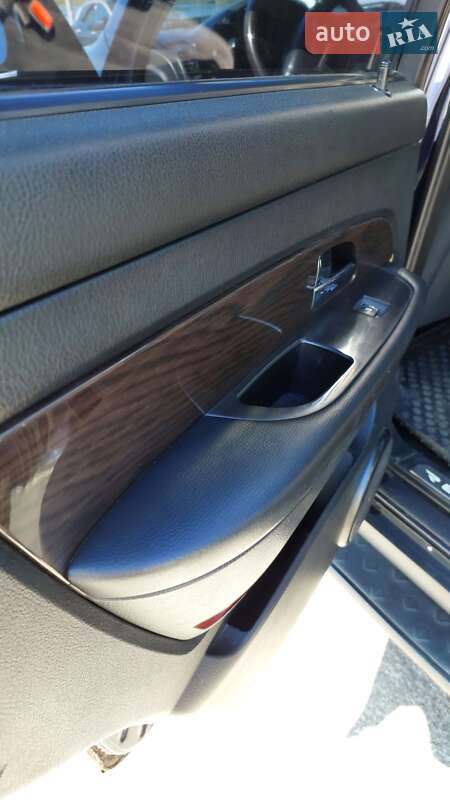 Внедорожник / Кроссовер SsangYong Rexton 2008 в Киеве фото 11 Внедорожник / Кроссовер SsangYong Rexton 2008 в Киеве