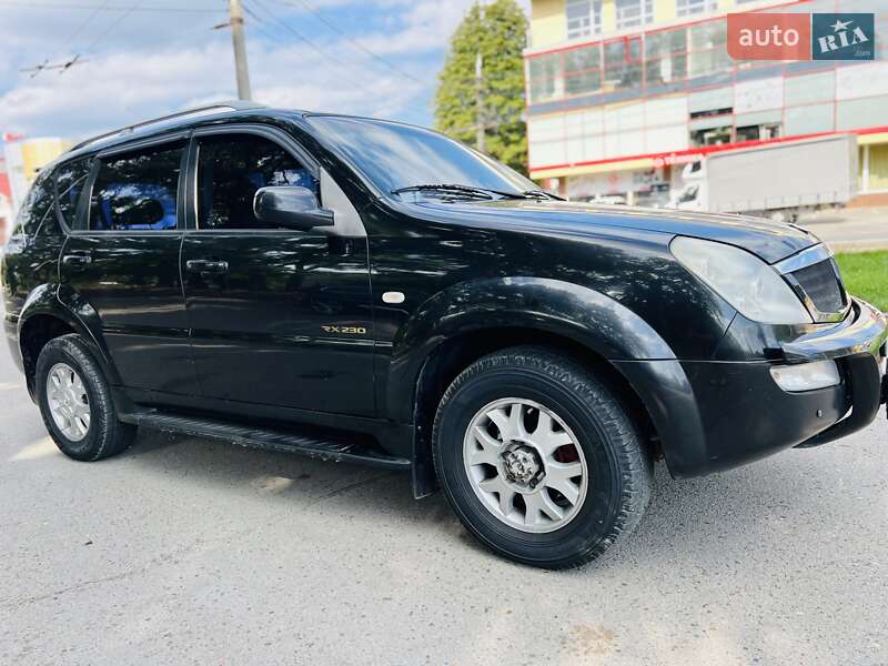 Позашляховик / Кросовер SsangYong Rexton 2004 в Чернівцях