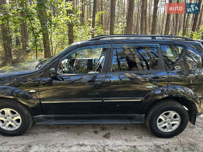 Внедорожник / Кроссовер SsangYong Rexton 2010 в Киеве