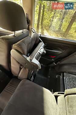Внедорожник / Кроссовер SsangYong Rexton 2010 в 