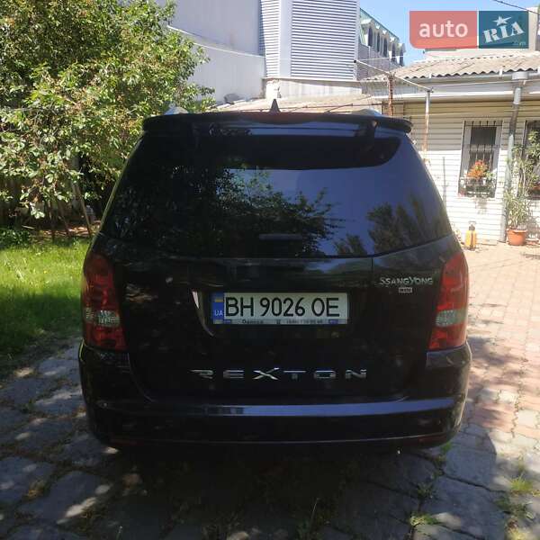 Позашляховик / Кросовер SsangYong Rexton 2010 в Одесі
