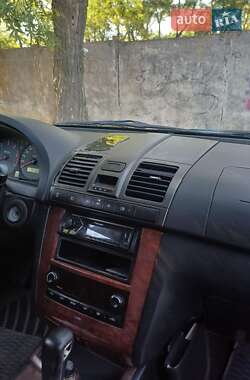 Внедорожник / Кроссовер SsangYong Rexton 2005 в 