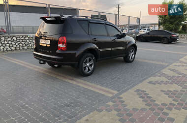 Позашляховик / Кросовер SsangYong Rexton 2009 в 