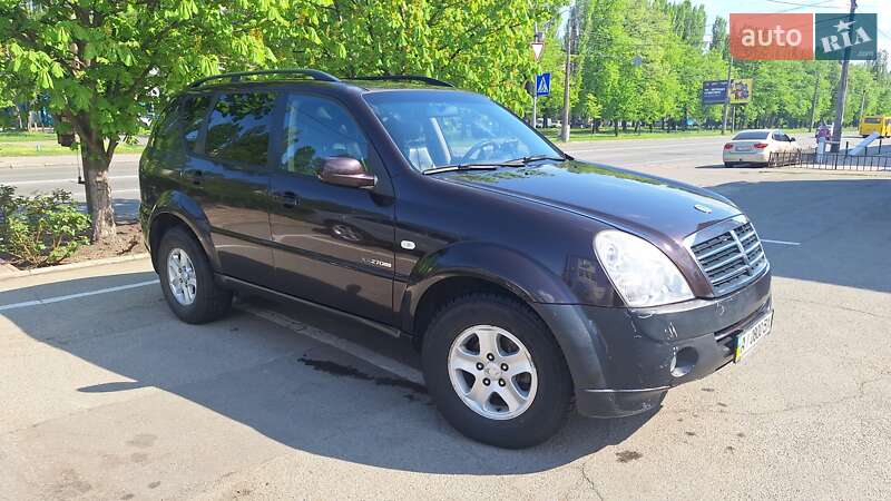 Позашляховик / Кросовер SsangYong Rexton 2008 в Києві фото 4 Позашляховик / Кросовер SsangYong Rexton 2008 в Києві