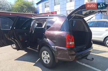 Позашляховик / Кросовер SsangYong Rexton 2008 в 