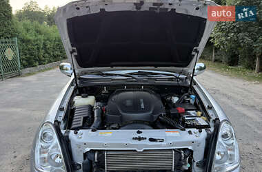 Позашляховик / Кросовер SsangYong Rexton 2012 в 