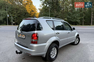 Позашляховик / Кросовер SsangYong Rexton 2012 в 