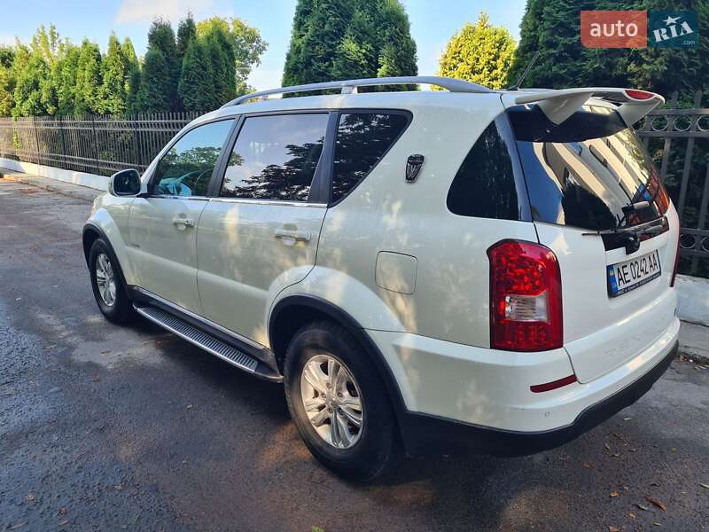 Внедорожник / Кроссовер SsangYong Rexton 2012 в Львове