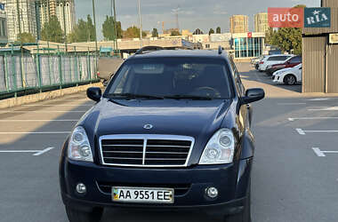 Позашляховик / Кросовер SsangYong Rexton 2007 в 
