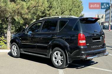 Внедорожник / Кроссовер SsangYong Rexton 2011 в 