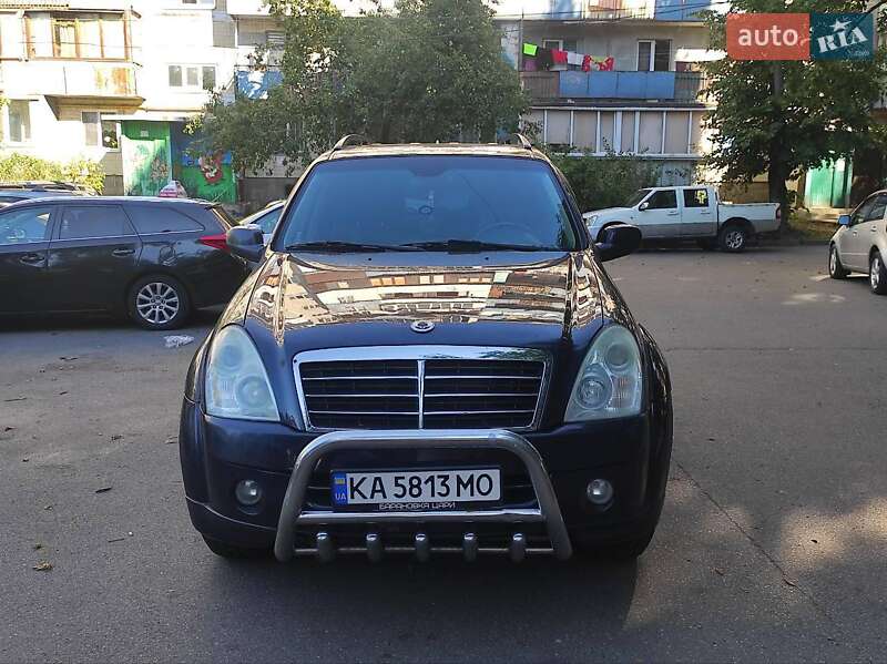 Внедорожник / Кроссовер SsangYong Rexton 2008 в Киеве