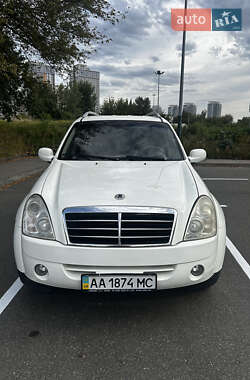 Внедорожник / Кроссовер SsangYong Rexton 2012 в Киеве
