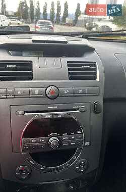 Внедорожник / Кроссовер SsangYong Rexton 2012 в 