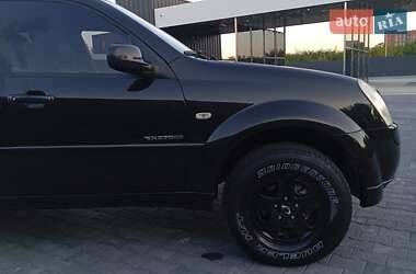 Позашляховик / Кросовер SsangYong Rexton 2008 в 
